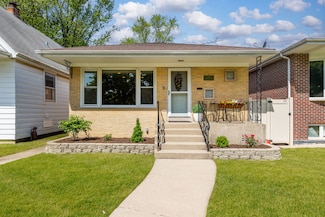 10842 S Sacramento Ave, Chicago, IL 60655