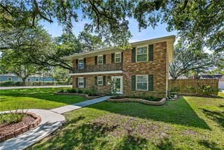 2400 Hudson Place, New Orleans, LA 70131