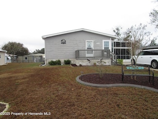 8474 Moonlight Ave, Brooksville, FL 34613