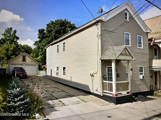 510 Hattie St, Schenectady, NY 12308