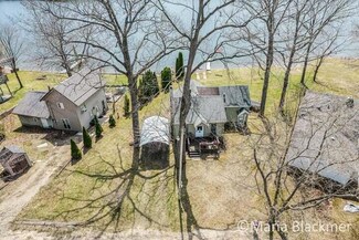811 N Crooked Lake Dr, Lake, MI 48632
