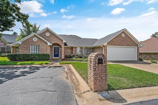7805 Abbey Ct, Tyler, TX 75703