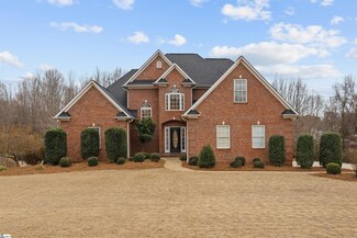 441 Waterford Point Dr, Boiling Springs, SC 29316