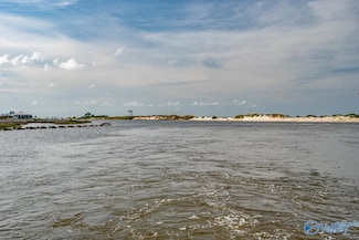 1418 Ohara Ln, Dauphin Island, AL 36528