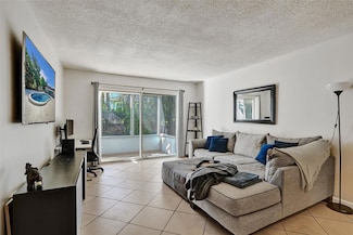 1400 Tallwood Ave Unit 107, Hollywood, FL 33021