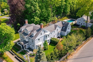 93 Main St, Hingham, MA 02043