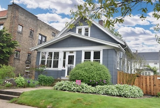 4751 S Lake Dr, Cudahy, WI 53110