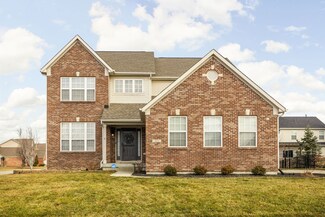 7821 Andaman Dr, Zionsville, IN 46077