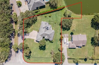8511 Riverview Dr, Riverview, FL 33578
