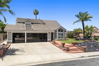 1041 S Falling Leaf Cir, Anaheim, CA 92807