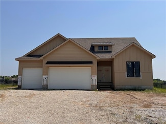2341 Fishing Ln, Kearney, MO 64060
