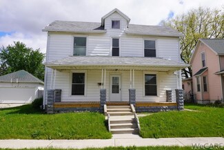 406 Bellefontaine St, Wapakoneta, OH 45895