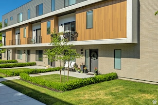 557 W 620 N Unit 142, Centerville, UT 84014