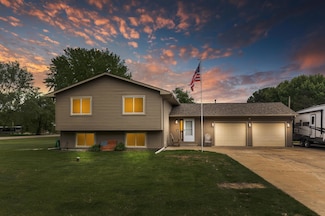 18029 Krypton St NW, Anoka, MN 55303