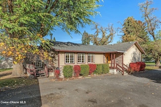 6527 N Mount Carrol St, Dalton Gardens, ID 83815