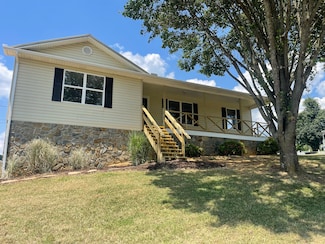 305 Wayland Dr, Greeneville, TN 37743