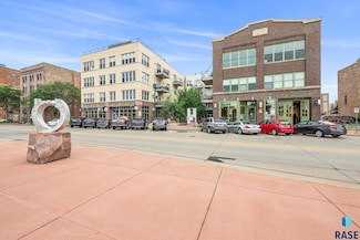 421 N Phillips Ave Unit 301, Sioux Falls, SD 57104