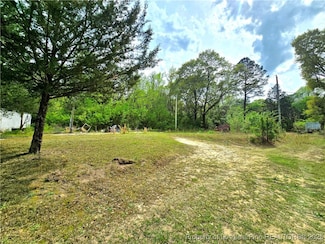 233 Draper Rd, Fayetteville, NC 28312