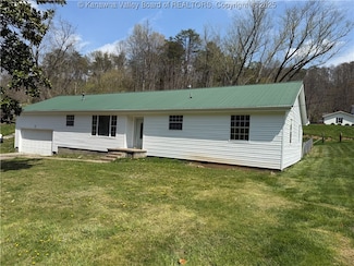1651 Glenwood Rd, Milton, WV 25541