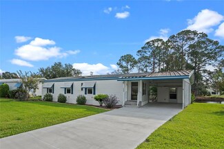 1020 Hilltop Rd, Tavares, FL 32778