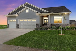 1350 Chipman Ln, North Liberty, IA 52317