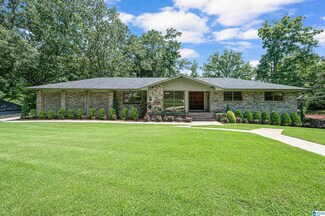 3203 Tyrol Ln, Vestavia, AL 35216