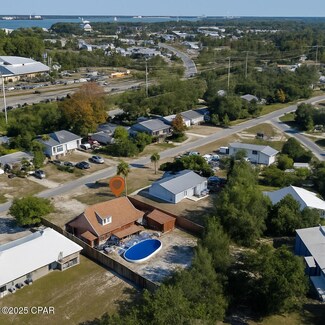 2343 Grand Oaks Ln, Panama City, FL 32408