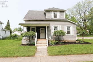 1028 Alger St, Fremont, OH 43420