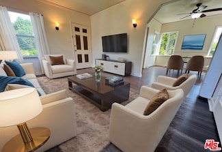 5114 1/2 4th Ave, Los Angeles, CA 90043