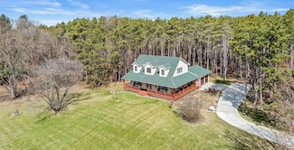 1364 County Road V, Houlton, WI 54082