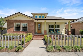 43 9th Ave, Shalimar, FL 32579