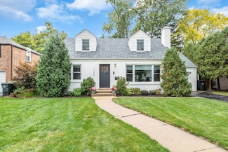1154 Vernon Dr, Glenview, IL 60025
