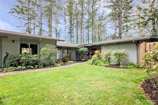 5727 Kinney Rd SW, Olympia, WA 98512