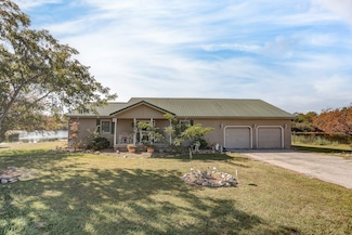 5311 E Bonnie Rd, Waltonville, IL 62894