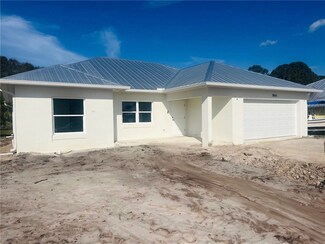 1066 18th St SW, Florida Ridge, FL 32962