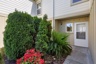 1600 121st St SE Unit E104, Everett, WA 98208