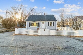25 Hawthorne St, East Weymouth, MA 02189