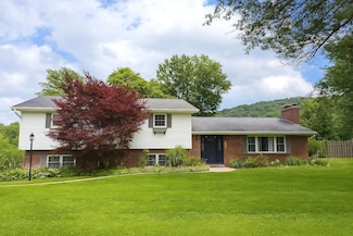 123 Hillandale Dr, Somerset, KY 42501