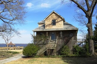 112 N Bay Dr, Columbia, NC 27925