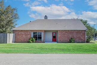 101 Belcourt Dr, Lafayette, LA 70507