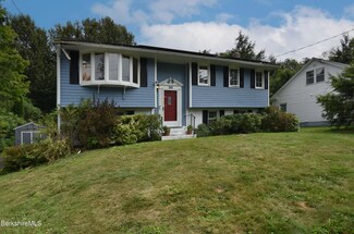 30 Balance Rock Rd, Pittsfield, MA 01201