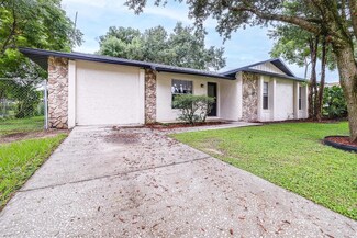 2041 Ronald Cir, Seffner, FL 33584