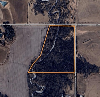 000 Willow Ave, Lenox, IA 50851