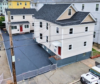 121-123 Whitman St, New Bedford, MA 02745