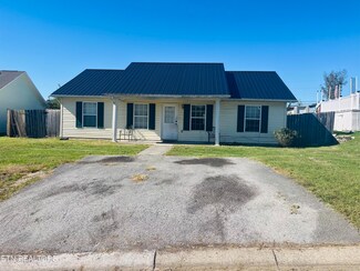 207 Gray Slate Cir, Sevierville, TN 37876