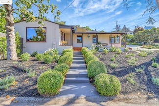 4053 Huntington St, Oakland, CA 94619