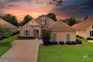 547 Retreat Ln, Gulf Shores, AL 36542
