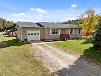 973 S Ellsworth Rd, Petoskey, MI 49770