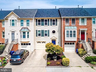 12792 Dogwood Hills Ln, Fairfax, VA 22033