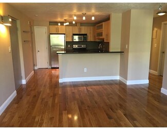 79 Florida St Unit 10, Dorchester Center, MA 02124